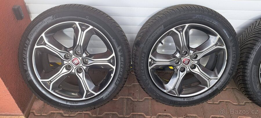 Fiat Freemont Cross – kola 19″ s pneu Michelin – sada 58 – fotografie 2 z 7