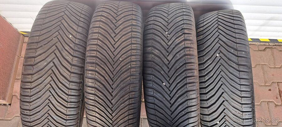 Fiat Freemont Cross – kola 19″ s pneu Michelin – sada 58 – fotografie 7 z 7