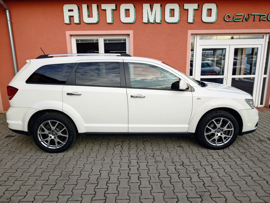 Fiat Freemont 2.0 Multijet Lounge 125kW – fotografie 5 z 26