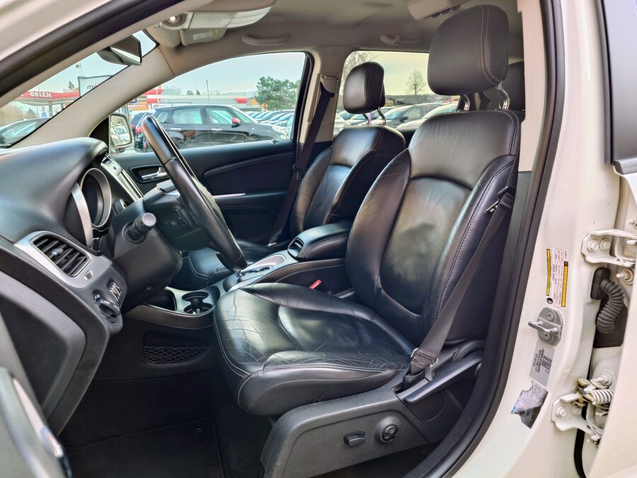Fiat Freemont 2.0 Multijet Lounge 125kW – fotografie 12 z 26