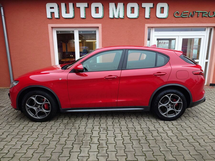 Alfa Romeo Stelvio 2.0 Ti 206 kW – fotografie 2 z 27