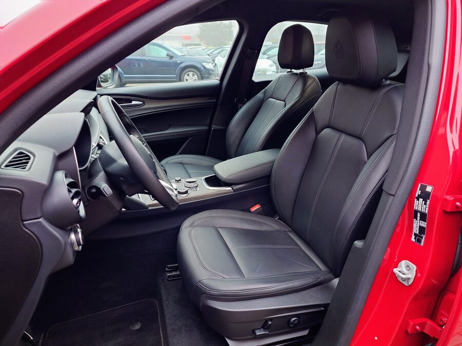 Alfa Romeo Stelvio 2.0 Ti 206 kW – fotografie 11 z 27