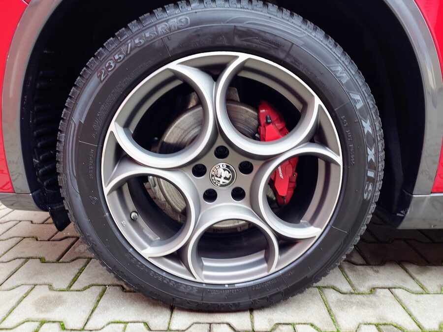 Alfa Romeo Stelvio 2.0 Ti 206 kW – fotografie 21 z 27