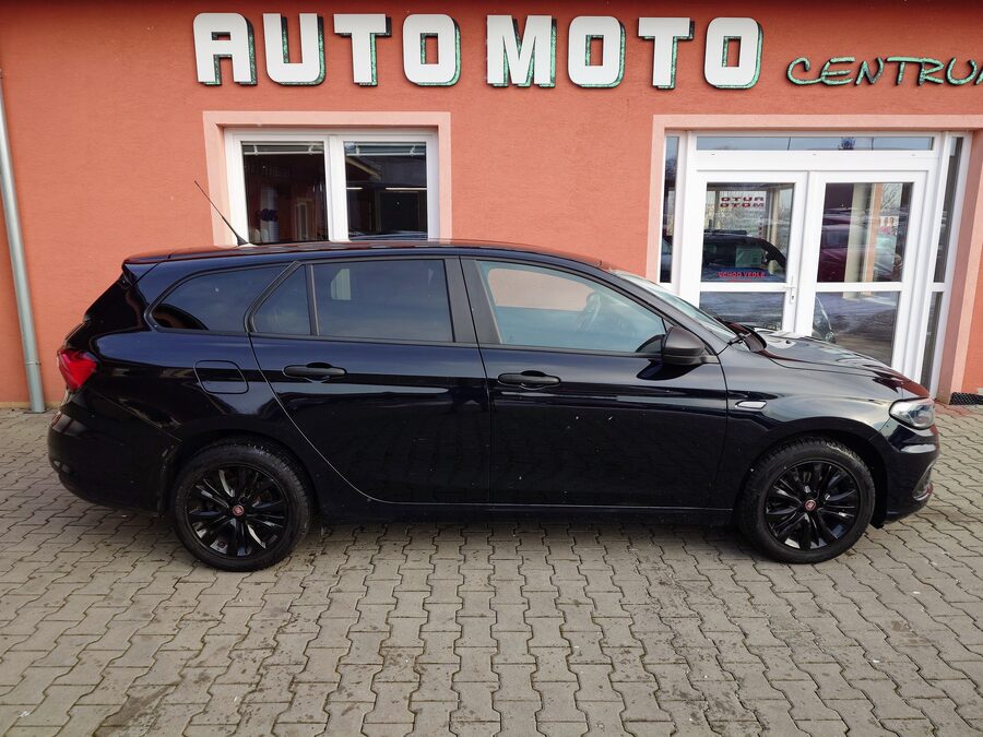 Fiat Tipo 1.4 Street 70kW – fotografie 6 z 27