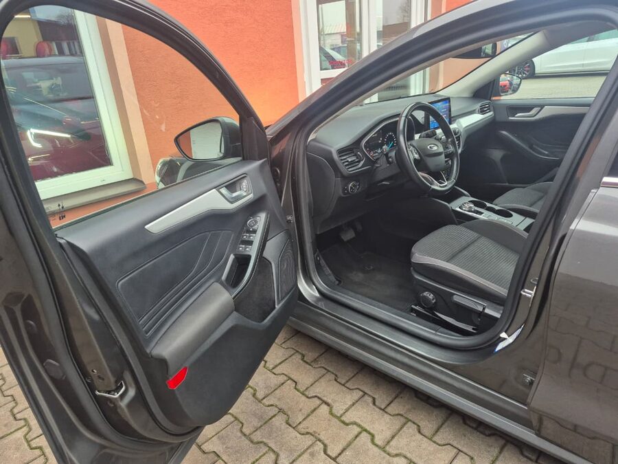Ford Focus 1.5 Diesel 88kW - TDCi – fotografie 12 z 27