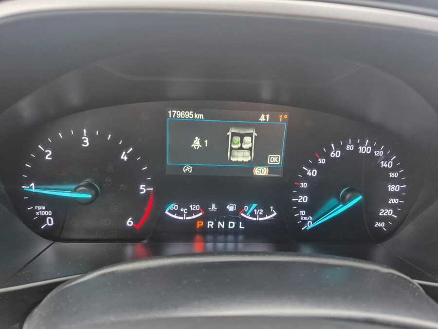 Ford Focus 1.5 Diesel 88kW - TDCi – fotografie 20 z 27