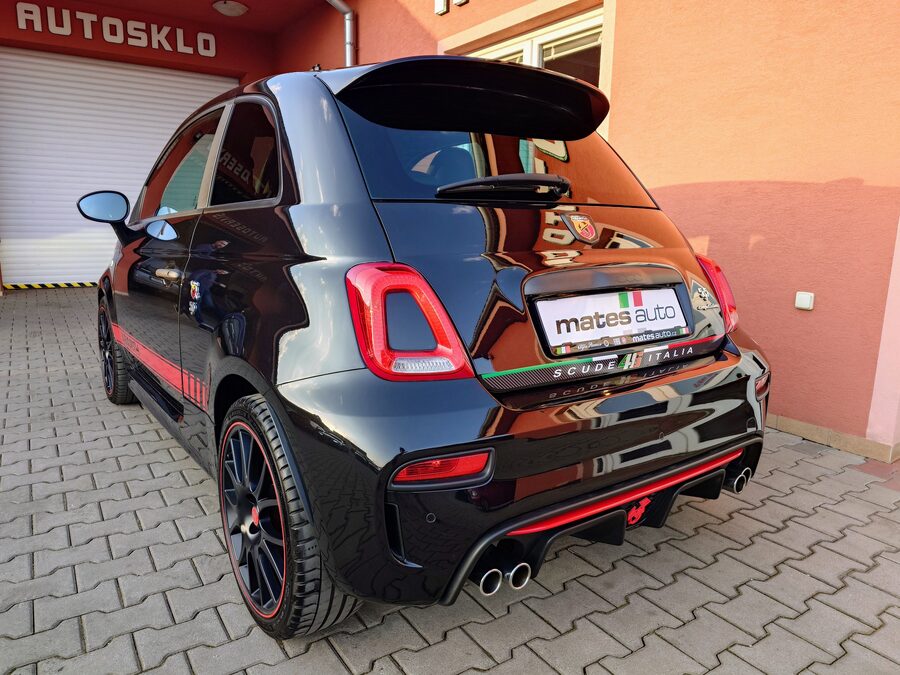 Abarth 595 1.4 132 kW – fotografie 3 z 25