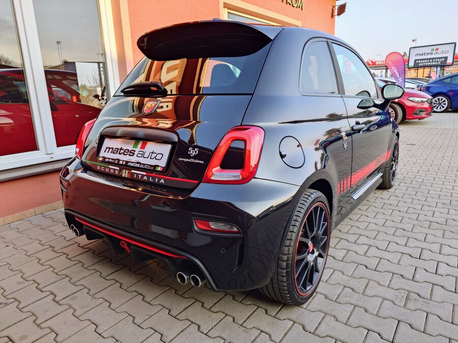 Abarth 595 1.4 132 kW – fotografie 6 z 25