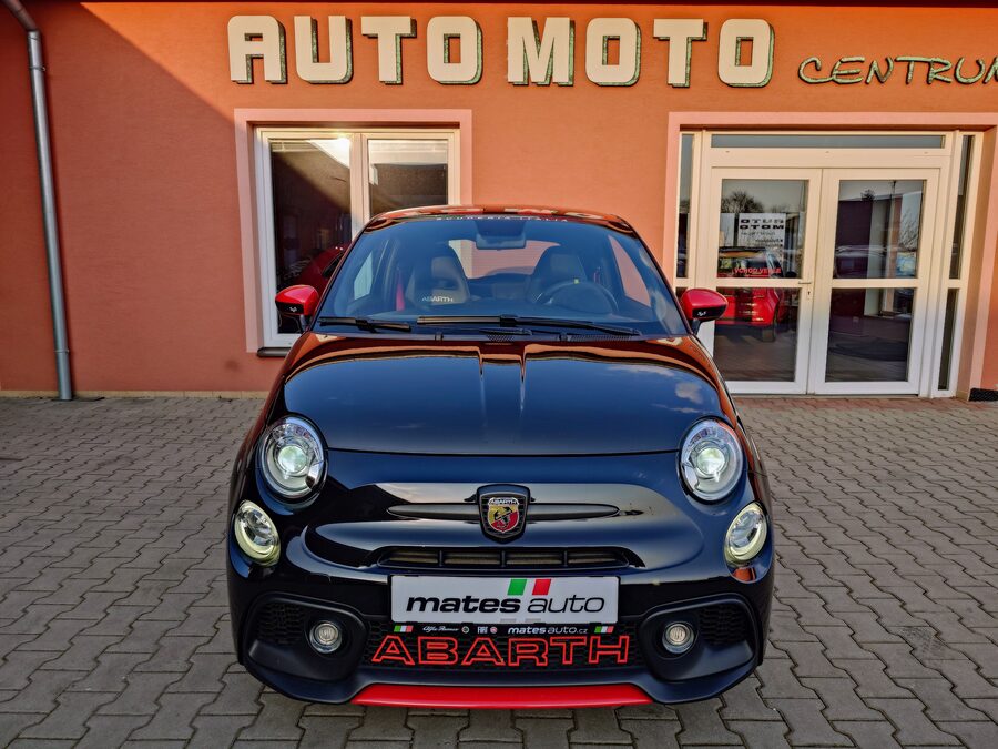 Abarth 595 1.4 132 kW – fotografie 7 z 25