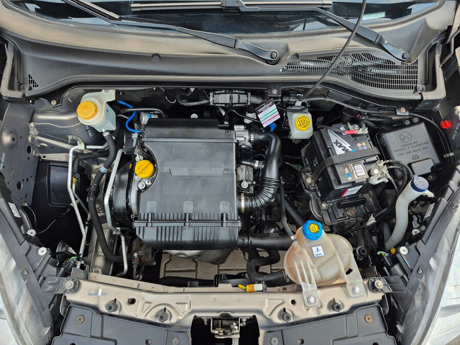 Opel Combo 1.4 70 kW Selection L1H1 N1 – fotografie 8 z 23