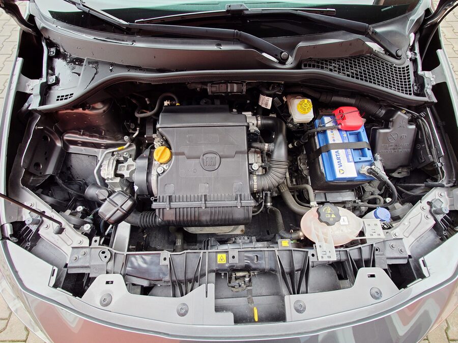 Fiat Tipo Elysia 1.4 70 kW – fotografie 8 z 25