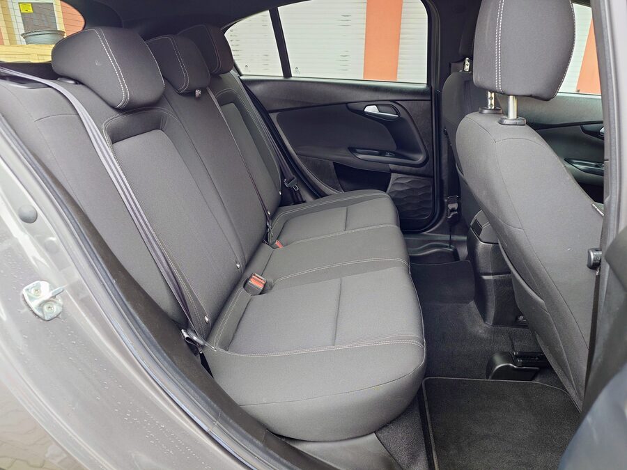 Fiat Tipo Elysia 1.4 70 kW – fotografie 16 z 25