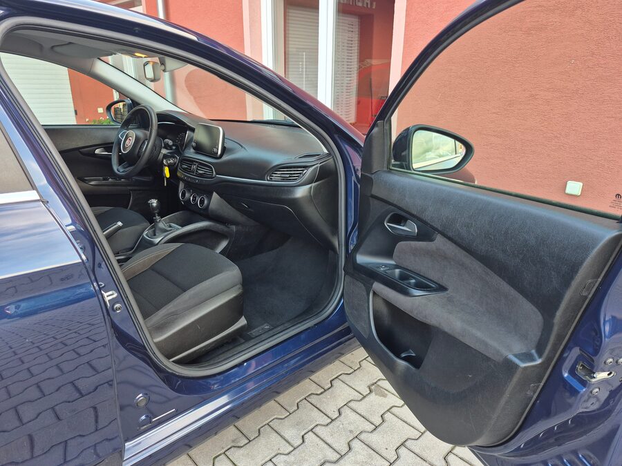 Fiat Tipo 1.4 70kw Lounge – fotografie 15 z 26