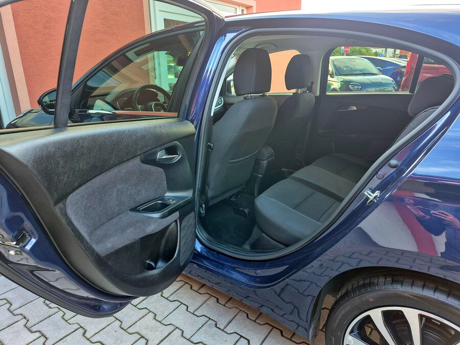 Fiat Tipo 1.4 70kw Lounge – fotografie 20 z 26