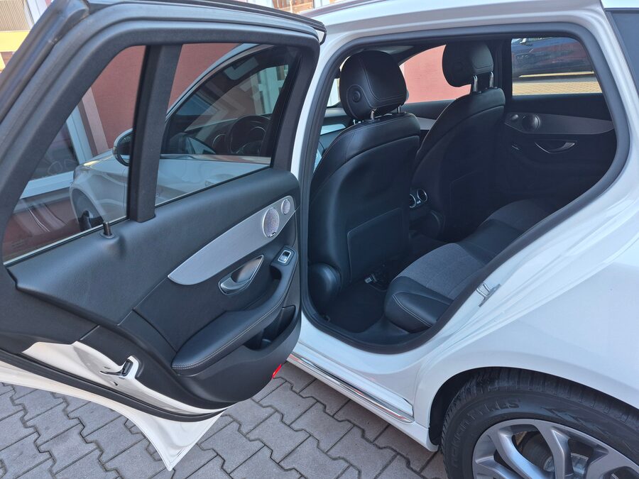 Mercedes-Benz Třídy C C 250 d 150kw Avantgarde W205 9G-TRONIC – fotografie 20 z 25