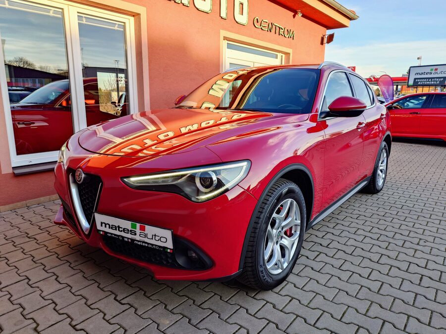 Alfa Romeo Stelvio 2.2 JTDM Q4 Business 140 kW, 2021
