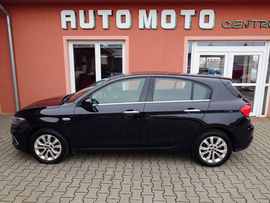 Fiat Tipo 1.4 Lounge 70kW – fotografie 2 z 26