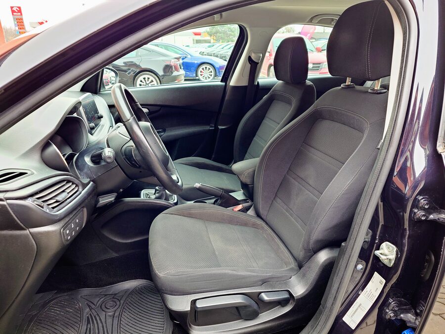 Fiat Tipo 1.4 Lounge 70kW – fotografie 11 z 26
