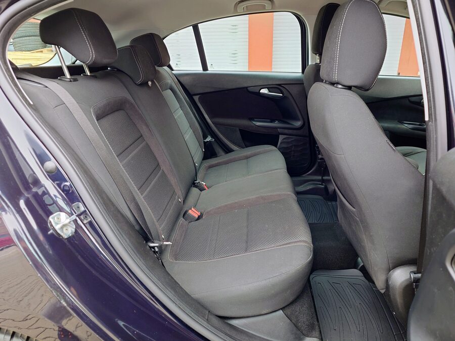 Fiat Tipo 1.4 Lounge 70kW – fotografie 17 z 26