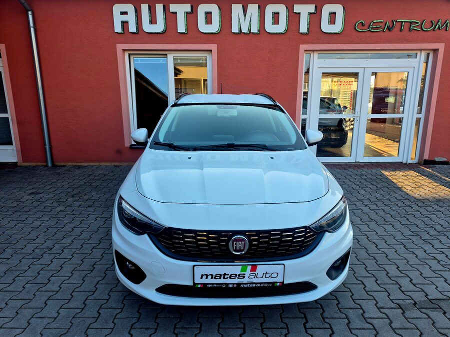 Fiat Tipo 1.4 T-JET 88kw Lounge – fotografie 7 z 27