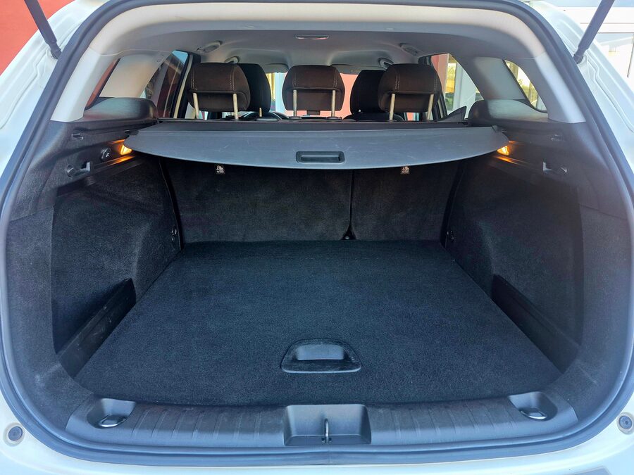 Fiat Tipo 1.4 T-JET 88kw Lounge – fotografie 10 z 27