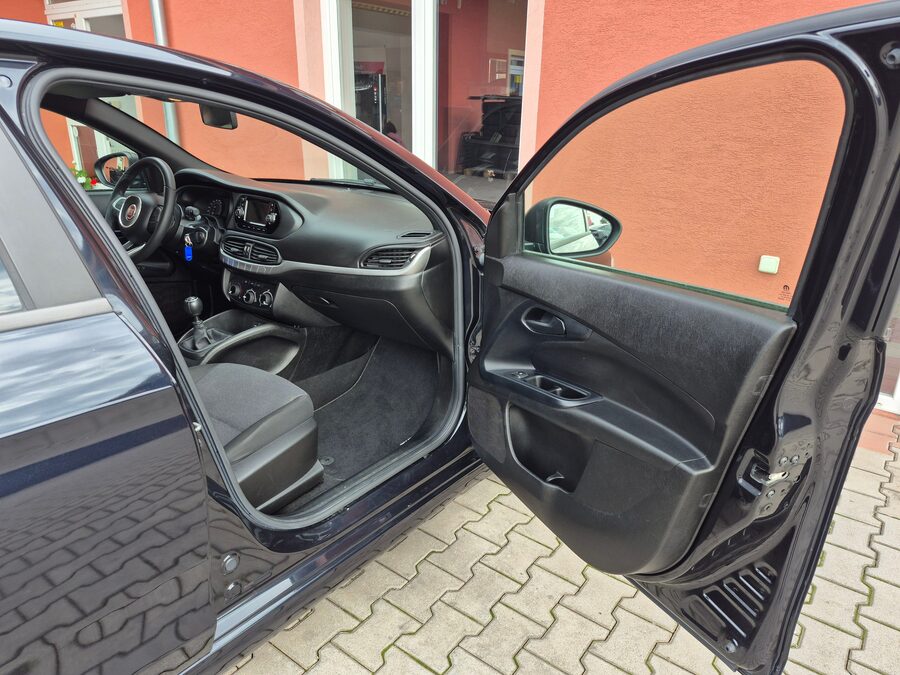 Fiat Tipo 1.4 70kw Street – fotografie 15 z 26
