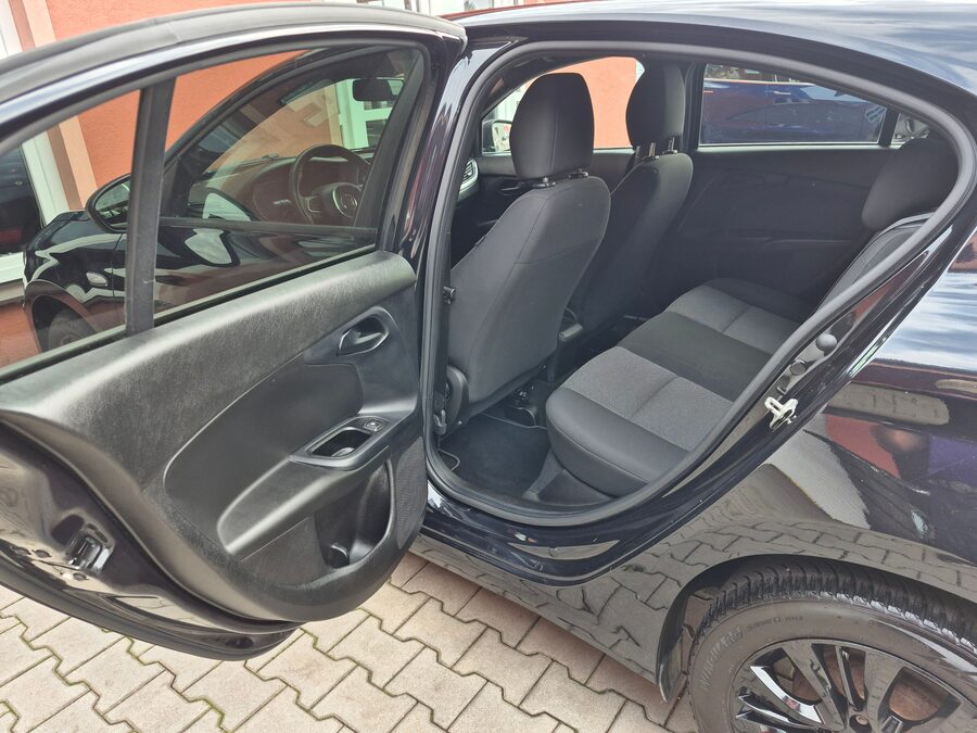 Fiat Tipo 1.4 70kw Street – fotografie 19 z 26