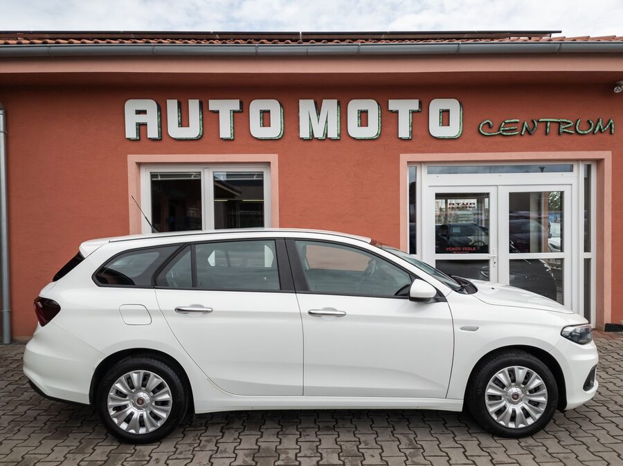Fiat Tipo 1.4 Easy 70 kW – fotografie 5 z 26