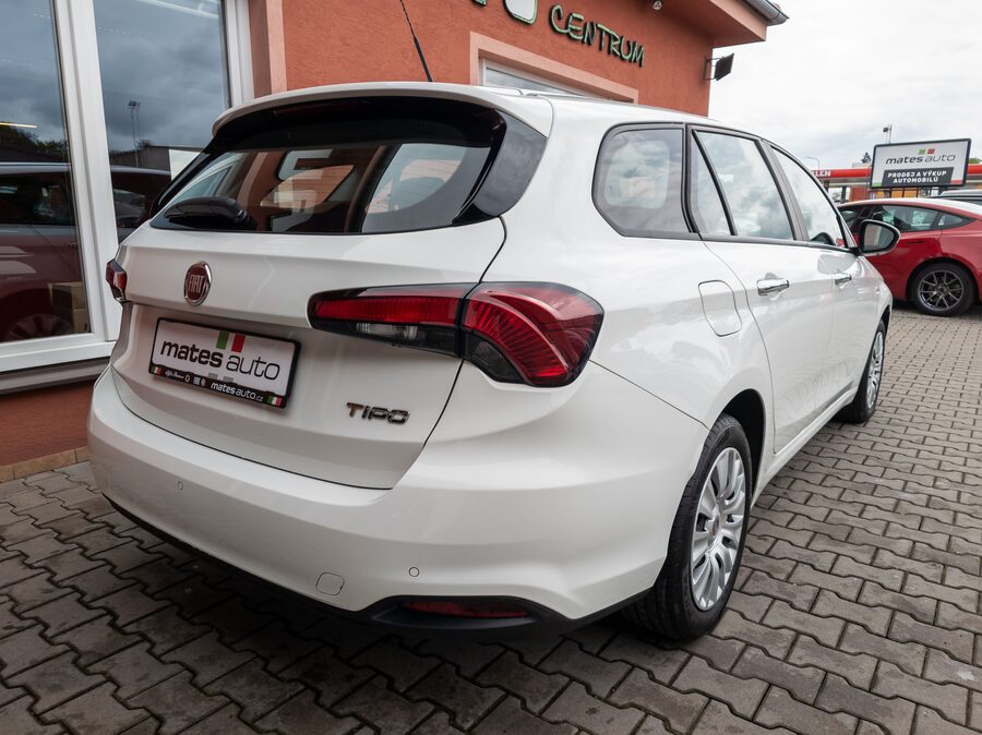 Fiat Tipo 1.4 Easy 70 kW – fotografie 6 z 26