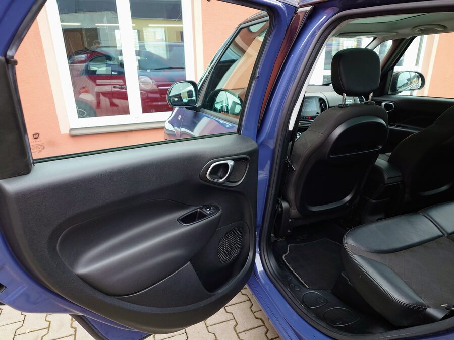 Fiat 500L 1.4 Turbo Lounge 88kW – fotografie 16 z 25