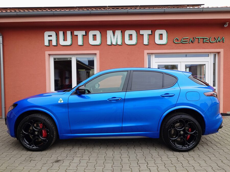 Alfa Romeo Stelvio 2.9 Bi-Turbo Quadrifoglio 382 kW – fotografie 2 z 33