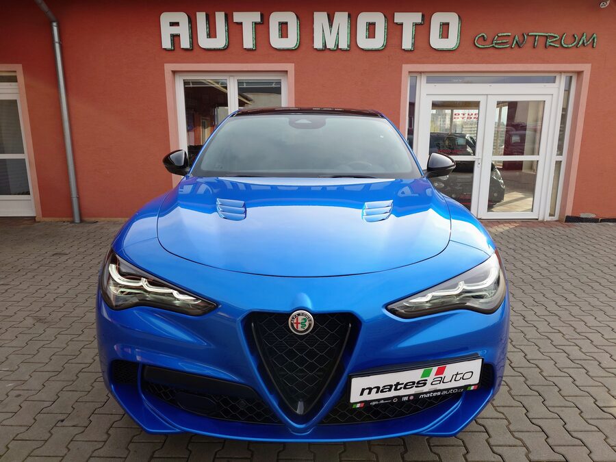 Alfa Romeo Stelvio 2.9 Bi-Turbo Quadrifoglio 382 kW – fotografie 7 z 33