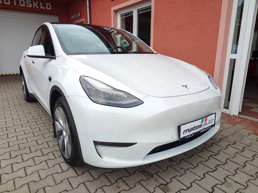 Tesla Model Y Long Range Dual Motor 378 kW – fotografie 7 z 25