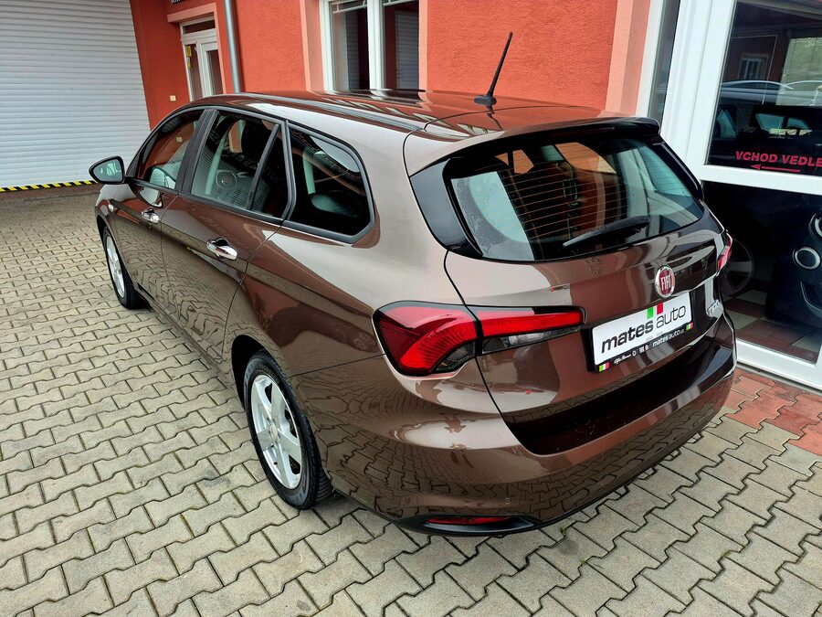 Fiat Tipo 1.4 70kw EASY – fotografie 3 z 27