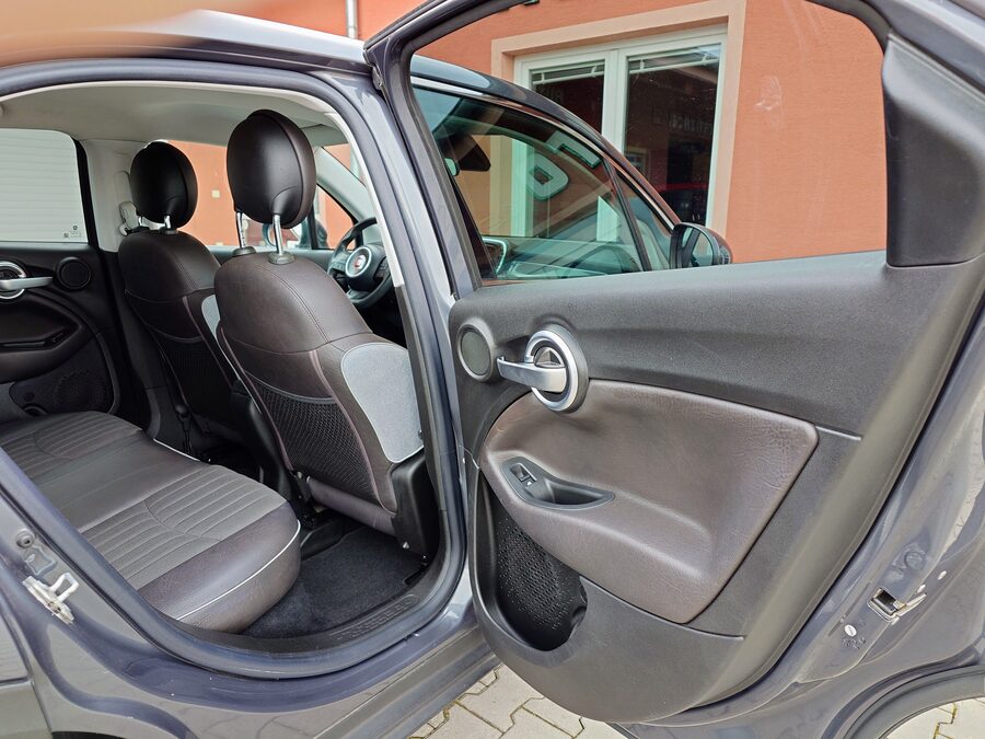 Fiat 500X 1.4 MultiAir 103 kW 4x2 – fotografie 18 z 24