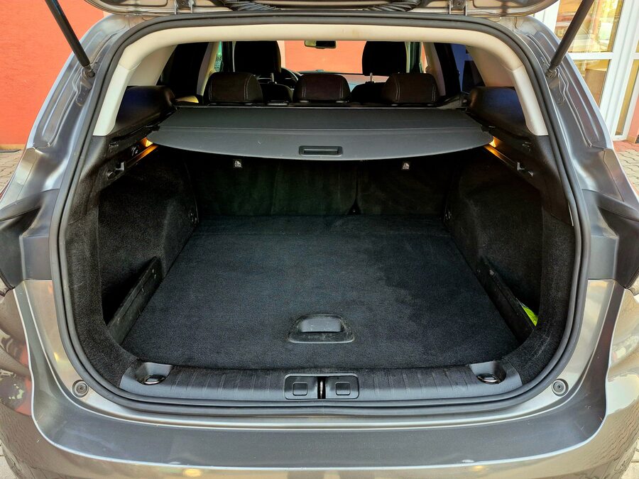Fiat Tipo 1.4 Turbo Lounge 88 kW – fotografie 11 z 26