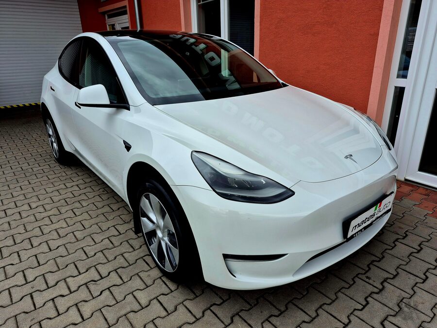 Tesla Model Y Long Range Dual Motor 378 kW, Berlín – fotografie 4 z 28