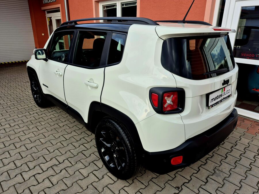 Jeep Renegade 1.4 M-Air Limited 103 kW – fotografie 7 z 25