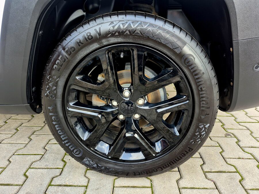 Jeep Renegade 1.4 M-Air Limited 103 kW – fotografie 23 z 25
