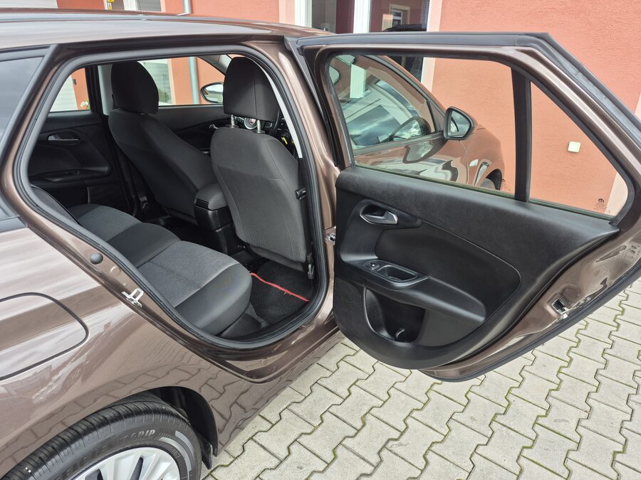 Fiat Tipo 1.4 kw Easy 70 kW – fotografie 16 z 24