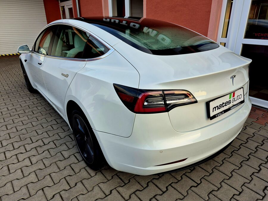 Tesla Model 3 Long Range Dual Motor 350 kW – fotografie 2 z 26