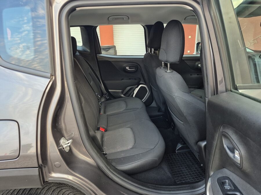 Jeep Renegade 1.4 M-Air Longitude 103 kW, TAŽNÉ – fotografie 14 z 26