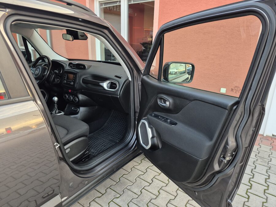 Jeep Renegade 1.4 M-Air Longitude 103 kW, TAŽNÉ – fotografie 17 z 26