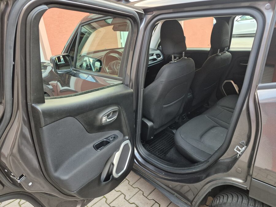 Jeep Renegade 1.4 M-Air Longitude 103 kW, TAŽNÉ – fotografie 20 z 26