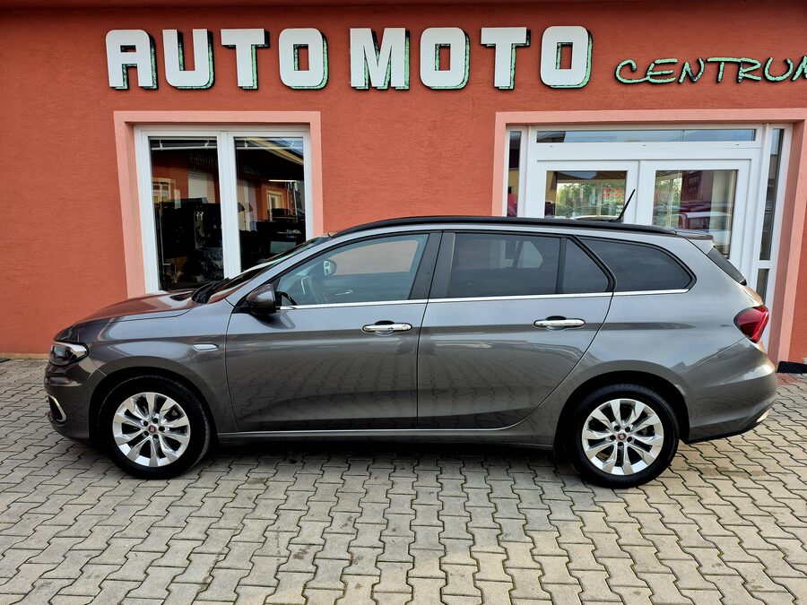 Fiat Tipo 1.4 T-Jet 88 kW Lounge – fotografie 2 z 25