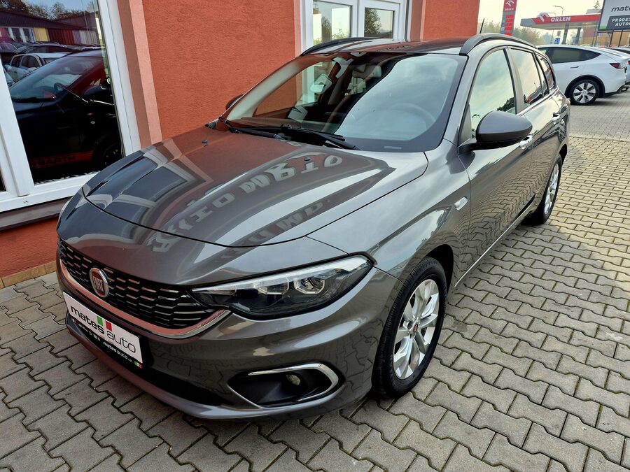 Fiat Tipo 1.4 T-Jet 88 kW Lounge, 2020