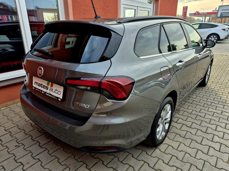 Fiat Tipo 1.4 T-Jet 88 kW Lounge – fotografie 4 z 25