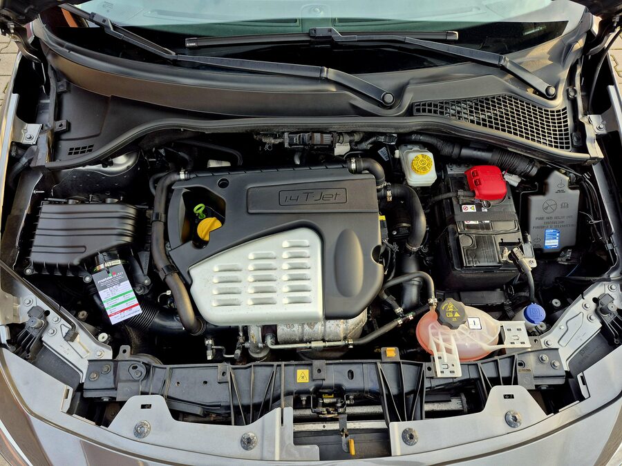 Fiat Tipo 1.4 T-Jet 88 kW Lounge – fotografie 7 z 25