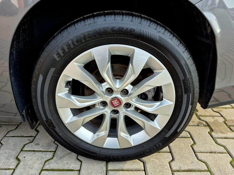 Fiat Tipo 1.4 T-Jet 88 kW Lounge – fotografie 21 z 25