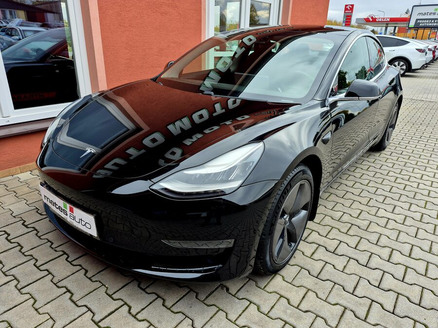 Tesla Model 3 Standard Range Plus 225 kW, 2019